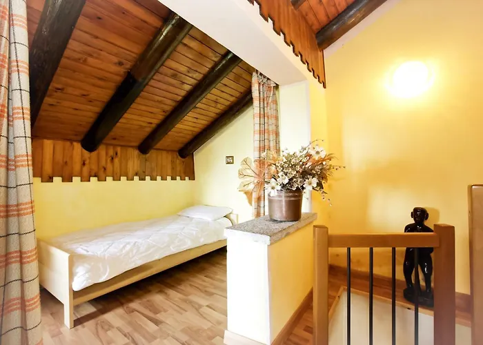 Rustico La Vigna Holiday home Cannero Riviera