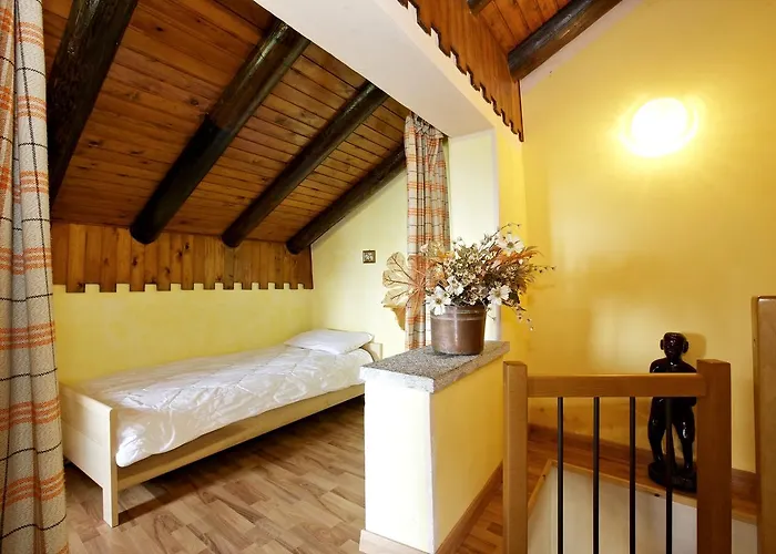 Rustico La Vigna Holiday home Cannero Riviera